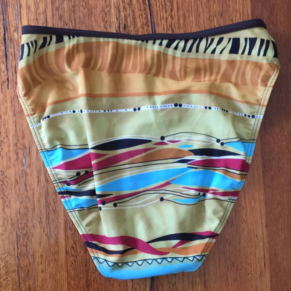 Pilpel High Cut Bikini Bottoms - Picture 2 of 3